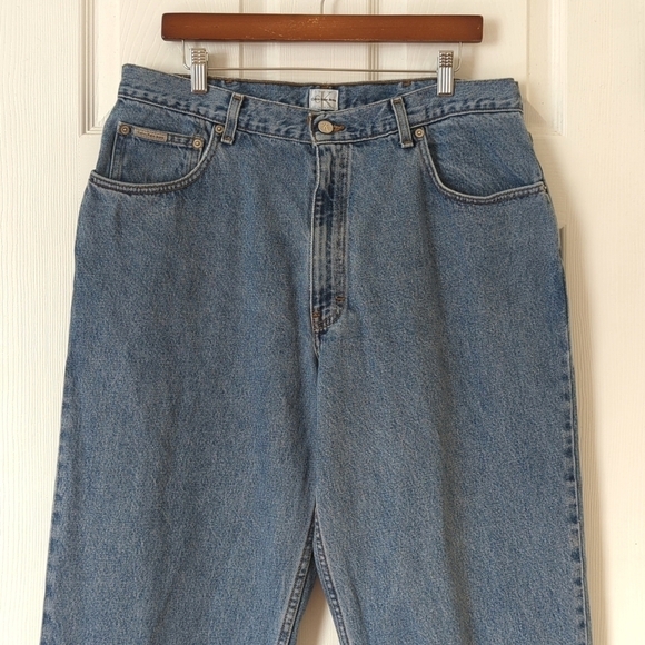 Calvin Klein 90's Vintage Medium Wash Tapered Leg Easy Fit Denim Jeans 38 x 30 - Picture 2 of 16